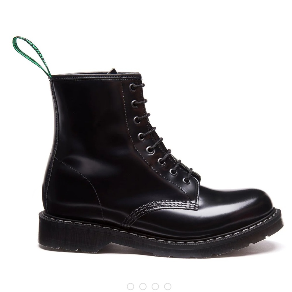 Solovair Made In England 8 Eye Derby Boot
